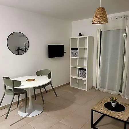Marina Di Bravone Aparthotel 4*