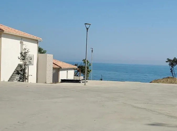 Apart Otel Marina Di Bravone 4*