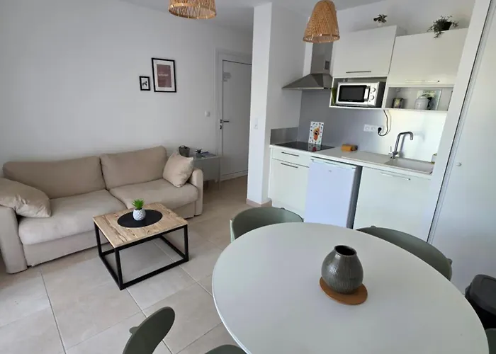 Marina Di Bravone 4* Linguizzetta