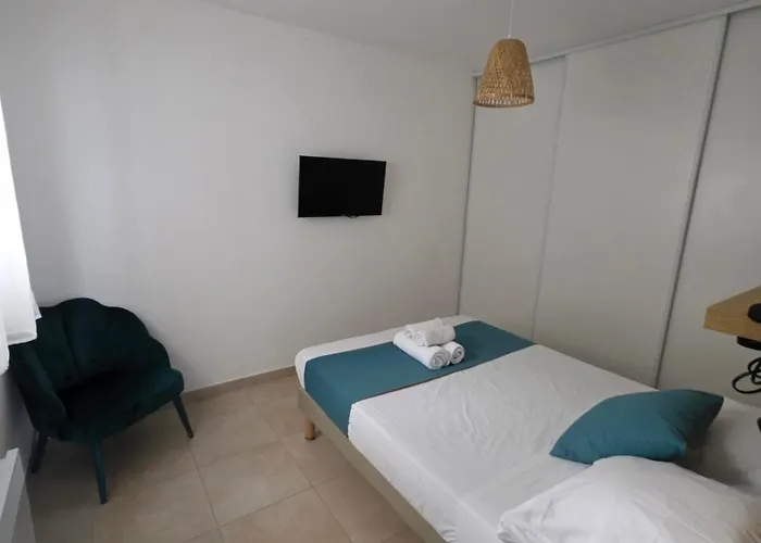 Marina Di Bravone Linguizzetta